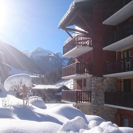Appartement Cosy Pour 4, Au Coeur Du Village, Proche Des Pistes Et Avec Piscine Estivale - Fr-1-342-173 Arêches Exterior foto