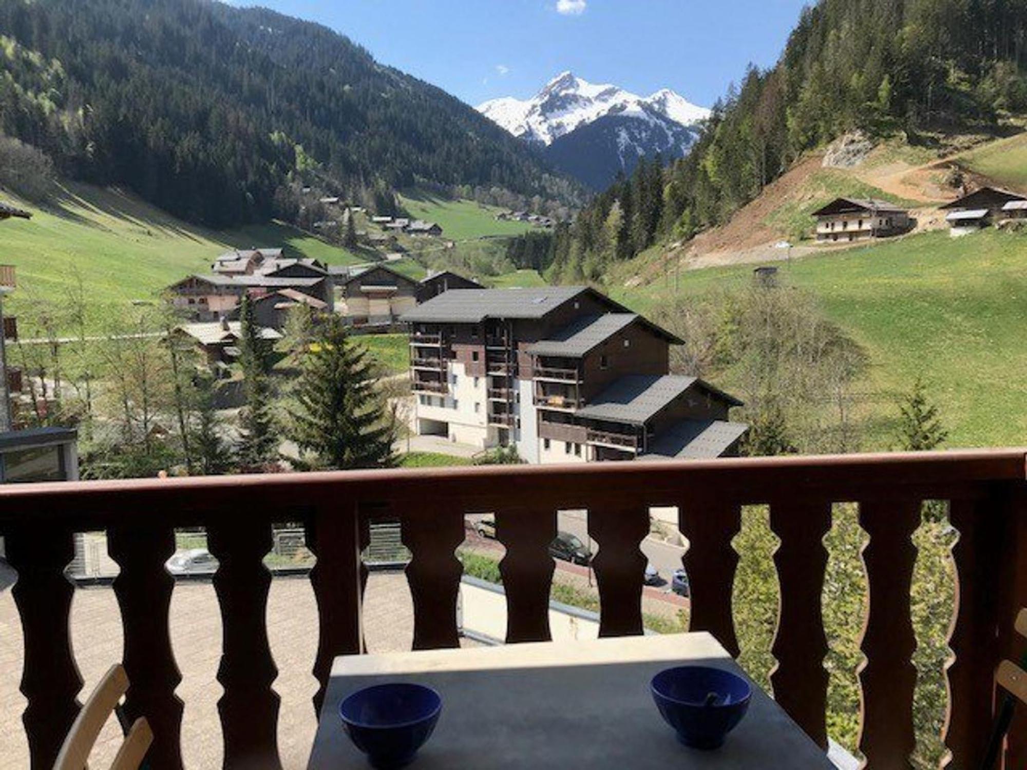 Appartement Cosy Pour 4, Au Coeur Du Village, Proche Des Pistes Et Avec Piscine Estivale - Fr-1-342-173 Arêches Exterior foto